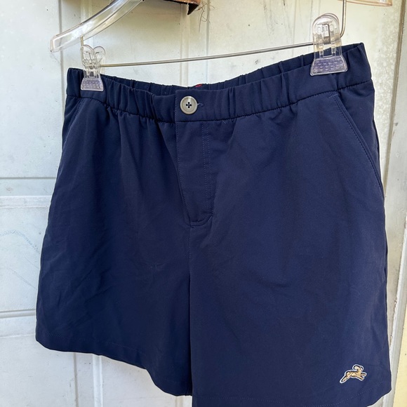 Men tracksmith navy blue shorts - Picture 2 of 11